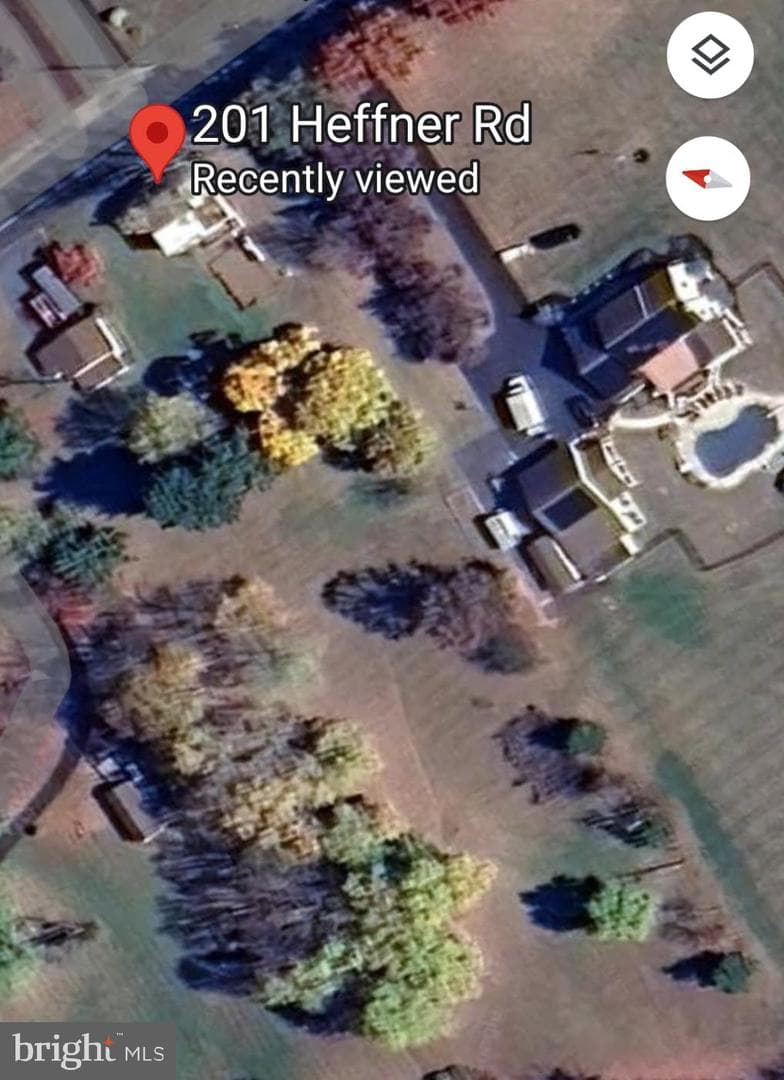 201 Heffner Road photo 2