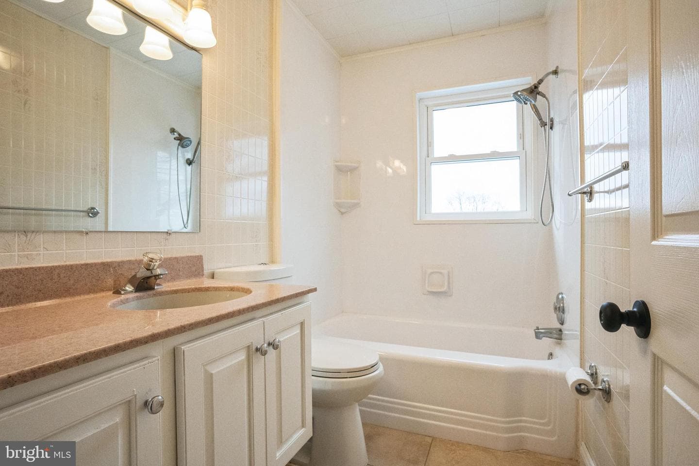 383 Spruce Street photo 17