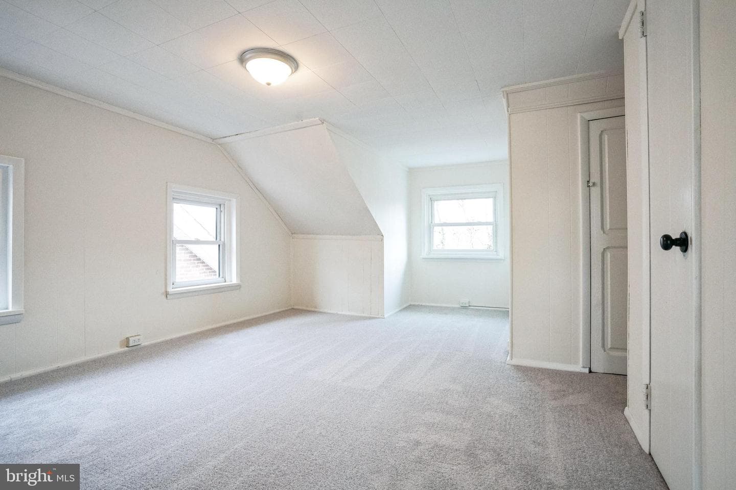383 Spruce Street photo 21