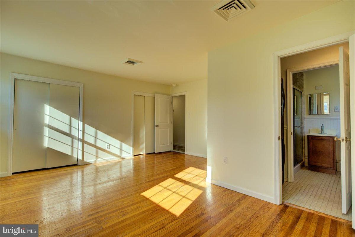 3015 Hemlock Drive photo 18