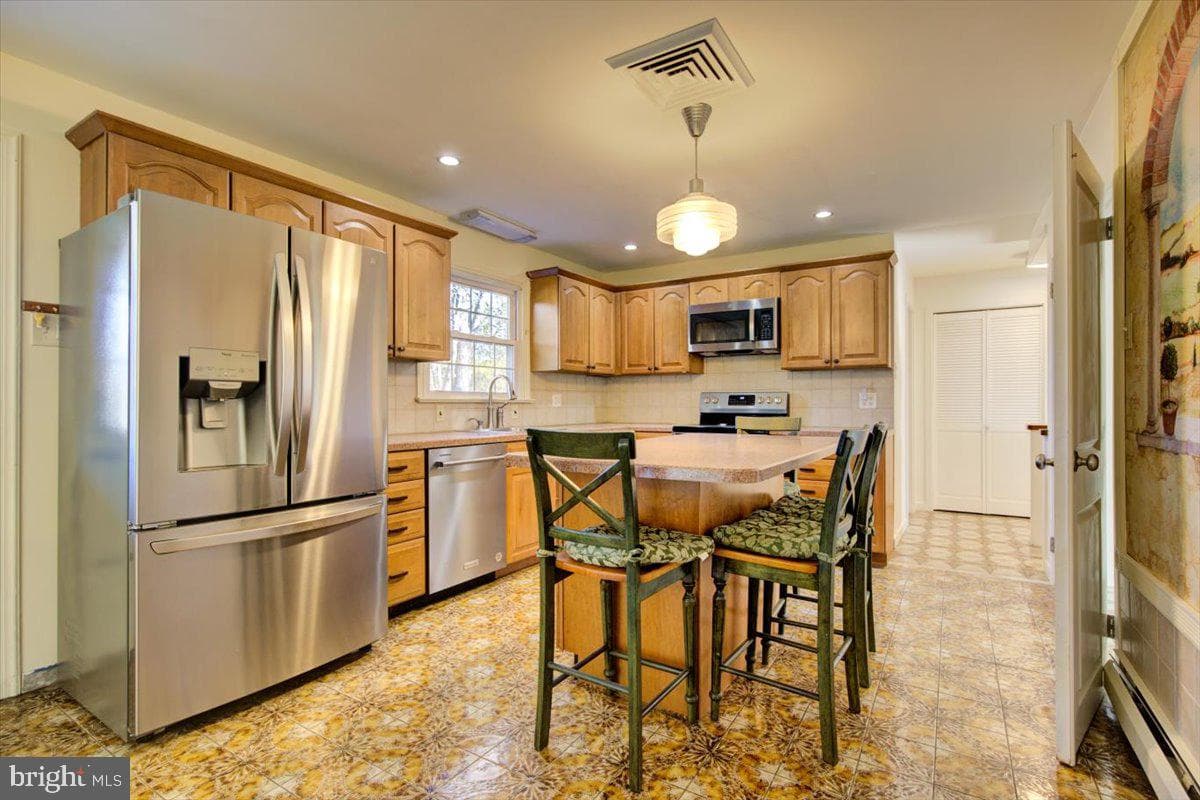 3015 Hemlock Drive photo 9