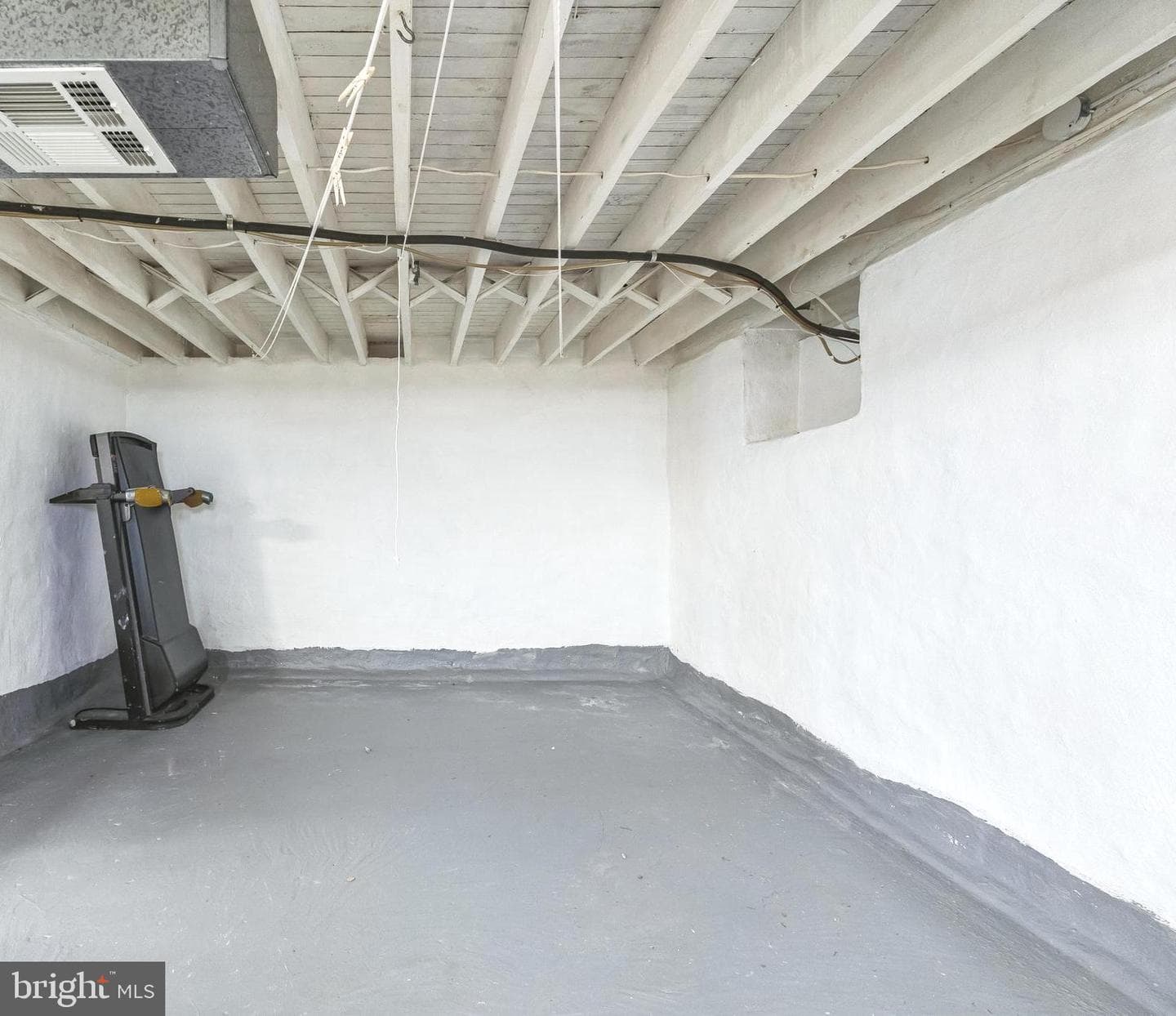 21 James Road photo 13