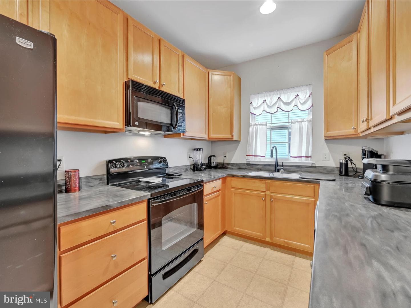 131 E 1st Avenue #14 photo 8