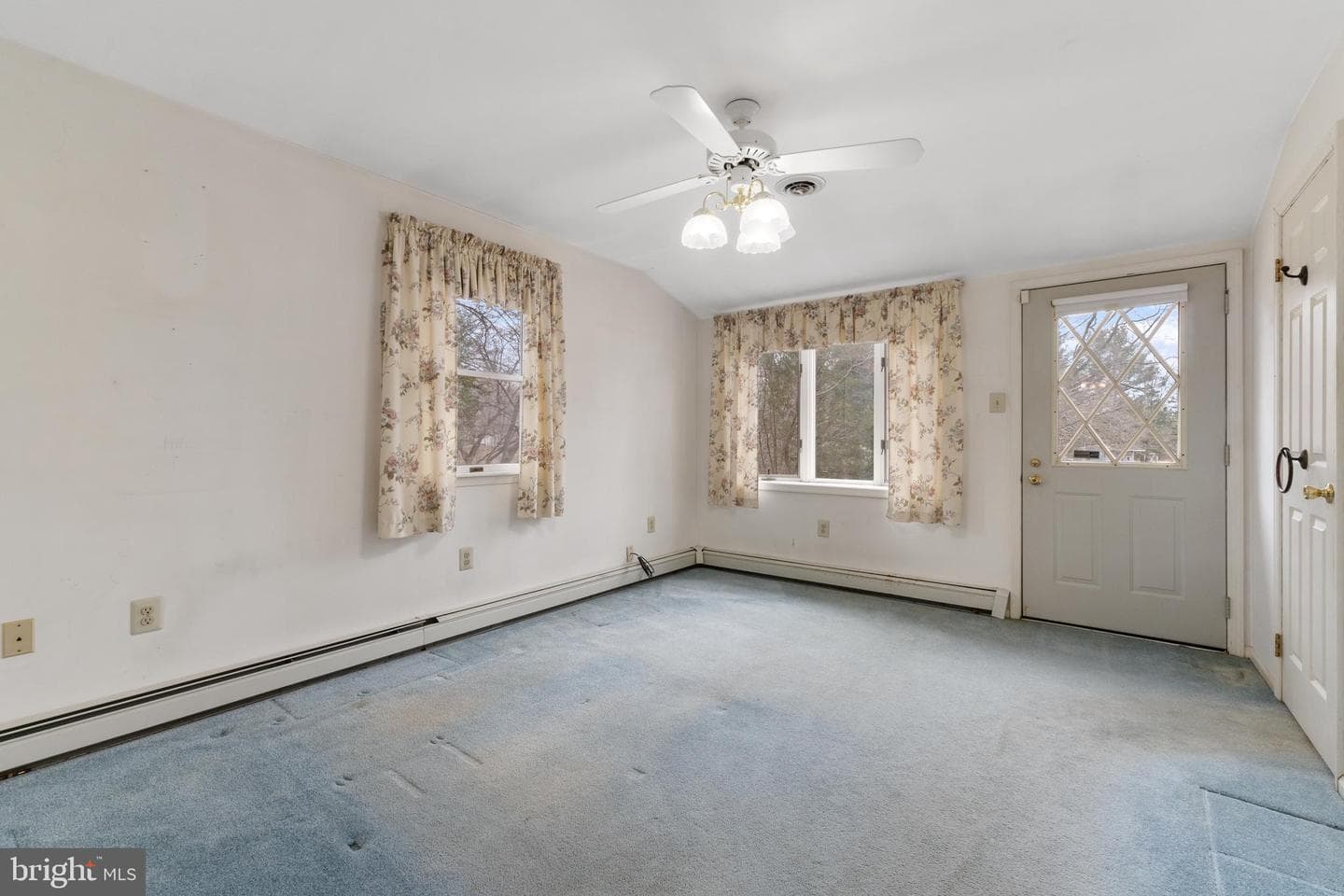 527 Norristown Road photo 21