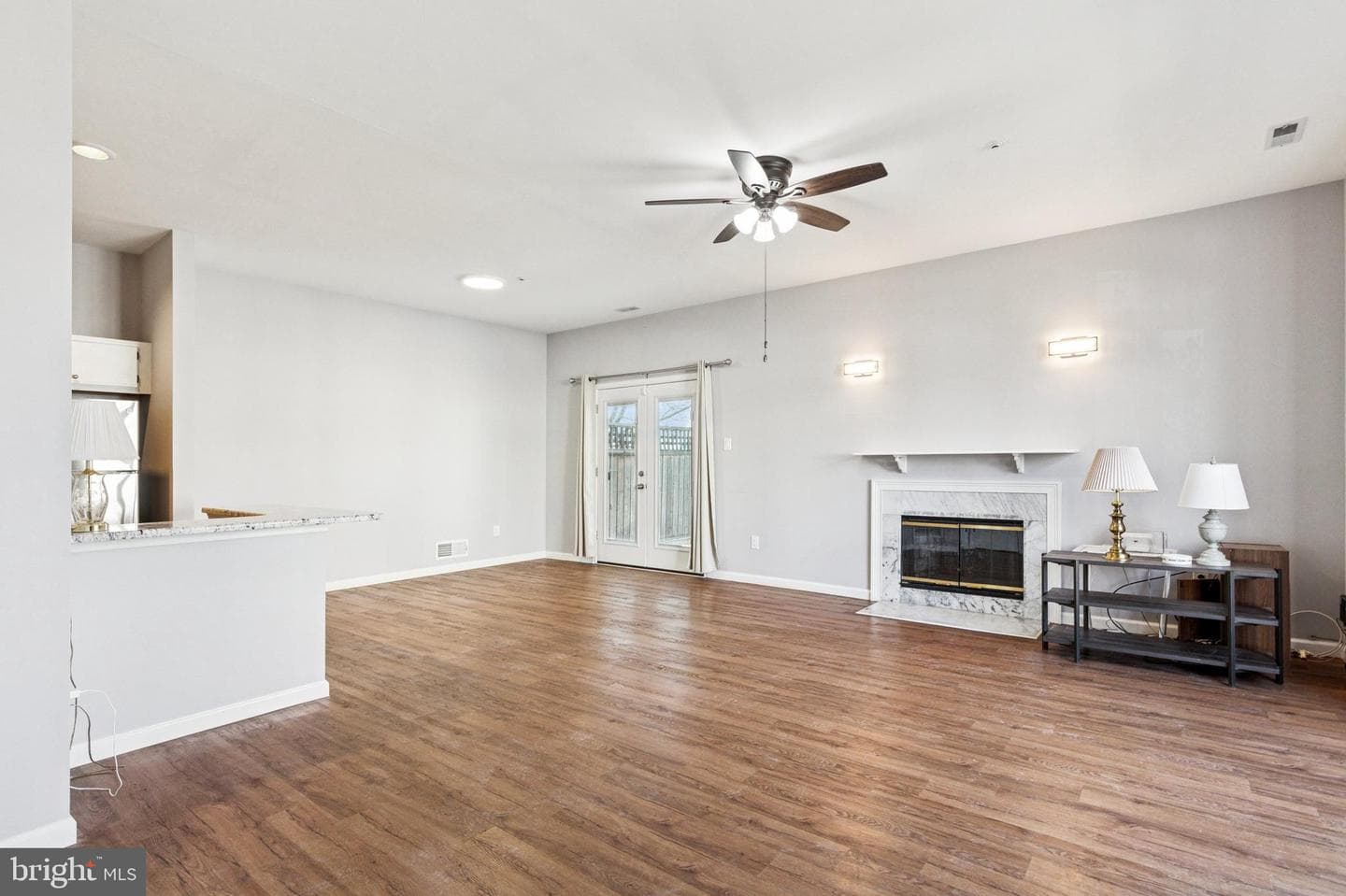 3804 Elizabeths Court #3804 photo 2