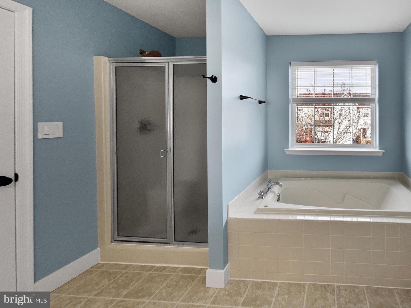 1089 Rosemont Terrace photo 37