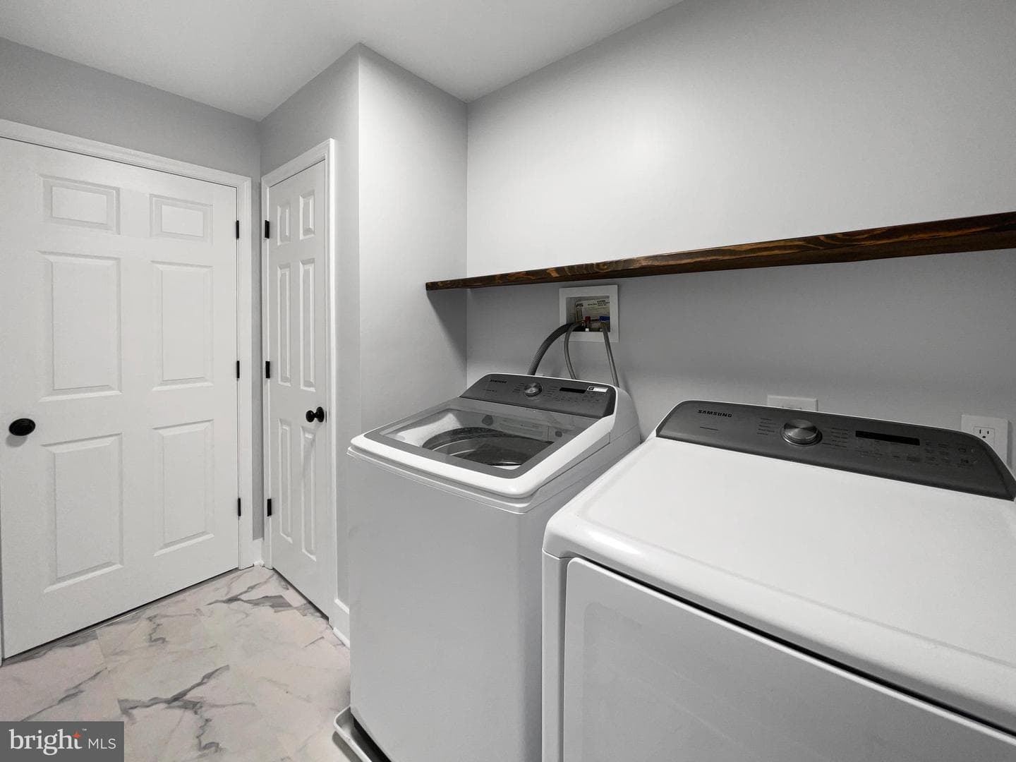 1089 Rosemont Terrace photo 47