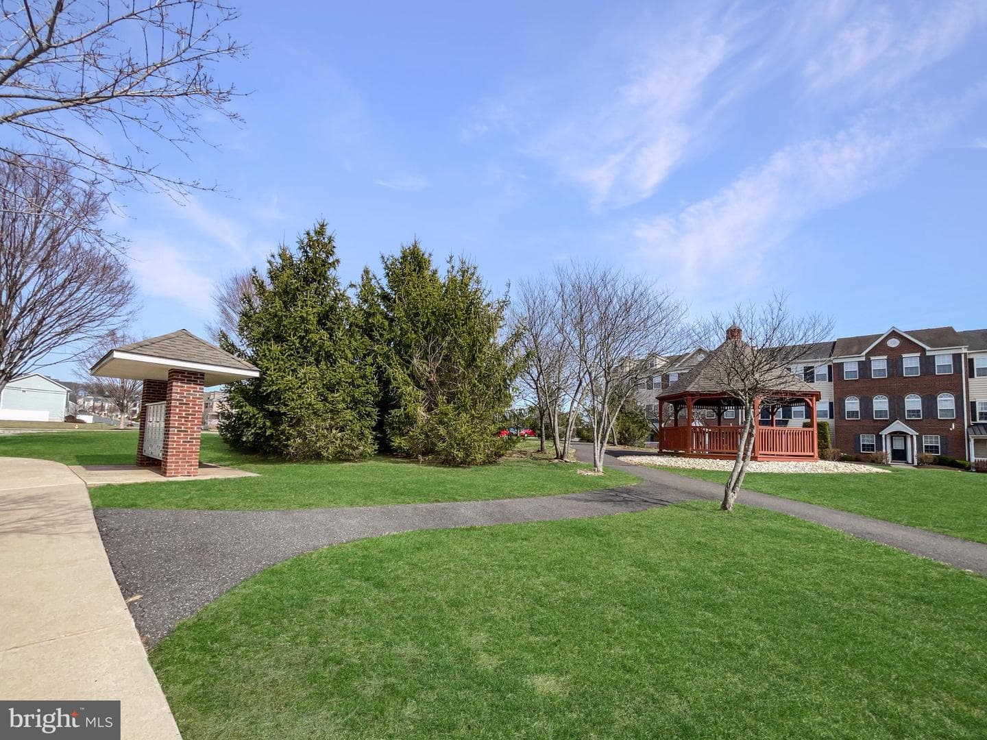 1089 Rosemont Terrace photo 56