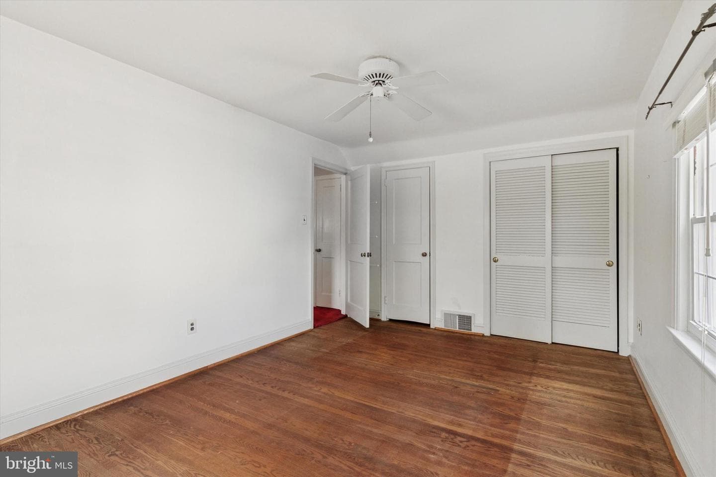1220 Wheatsheaf Lane photo 20