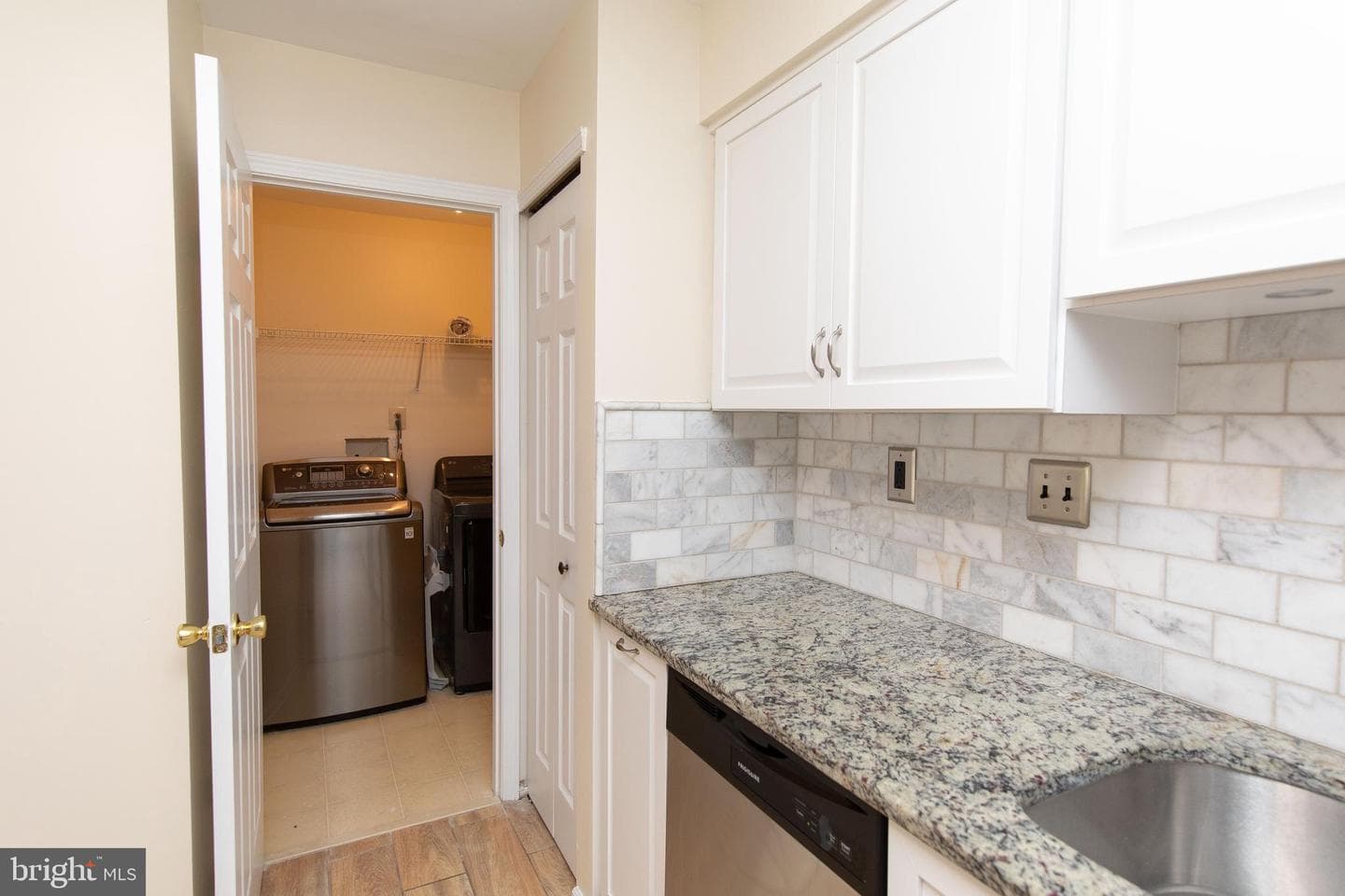 611 Hamilton Street photo 13