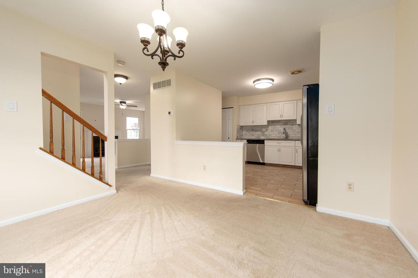 611 Hamilton Street photo 17