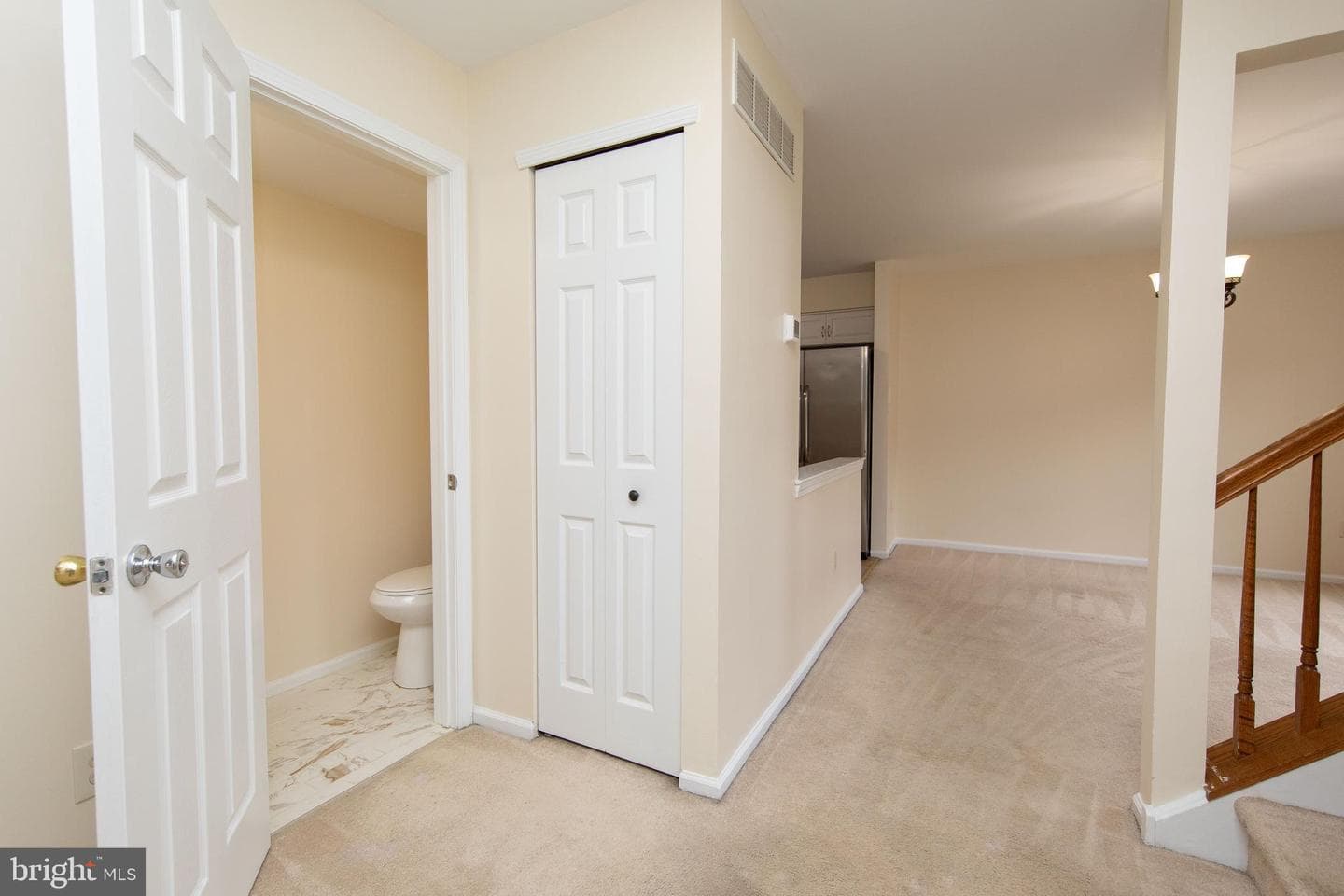 611 Hamilton Street photo 22