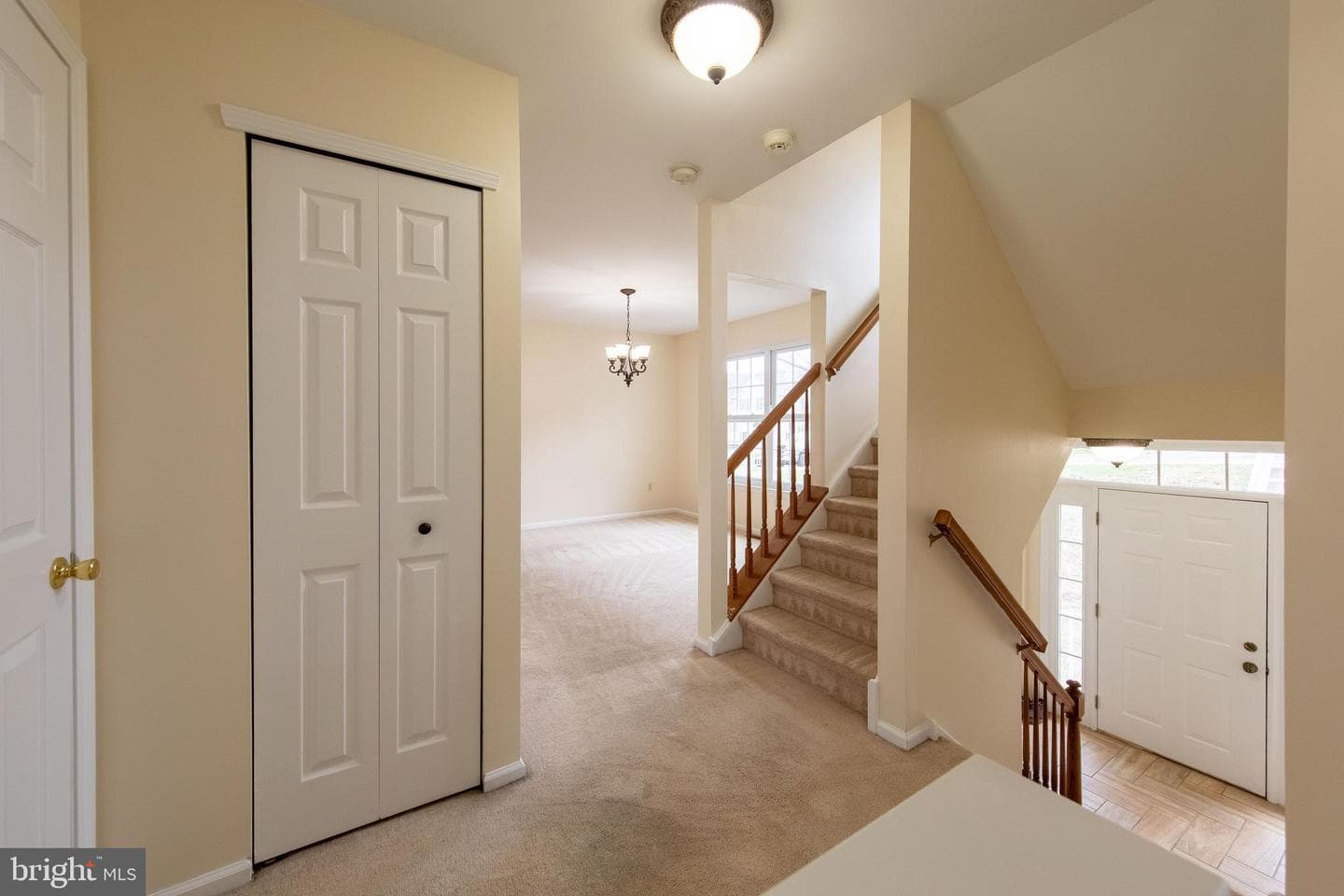 611 Hamilton Street photo 26