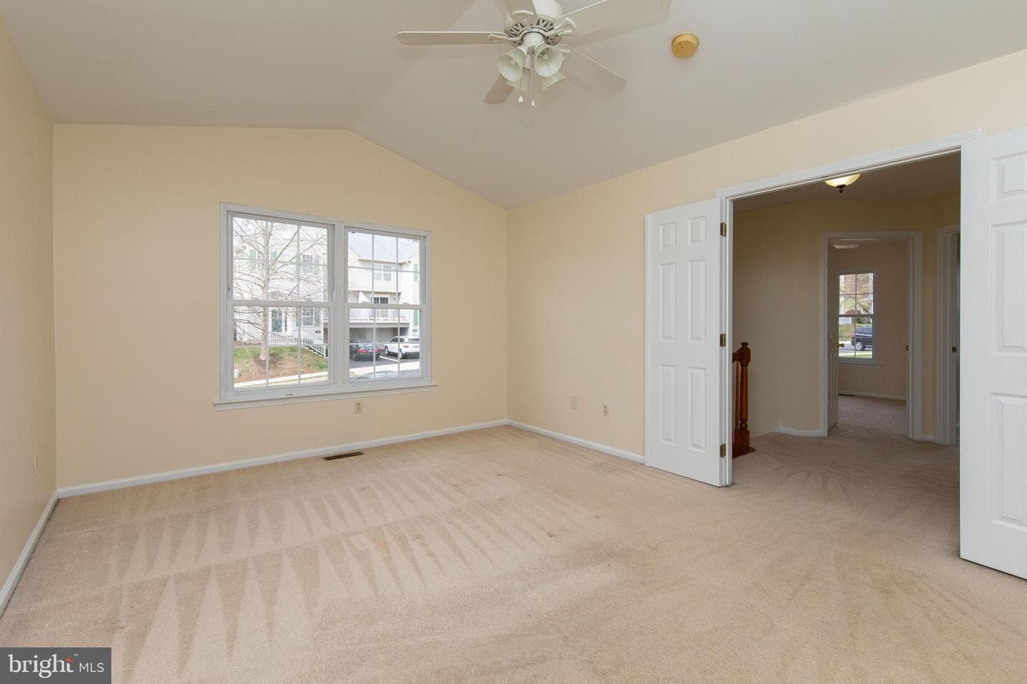 611 Hamilton Street photo 29