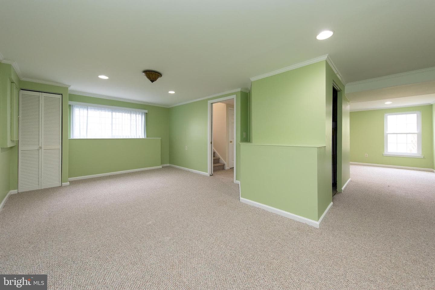 611 Hamilton Street photo 44
