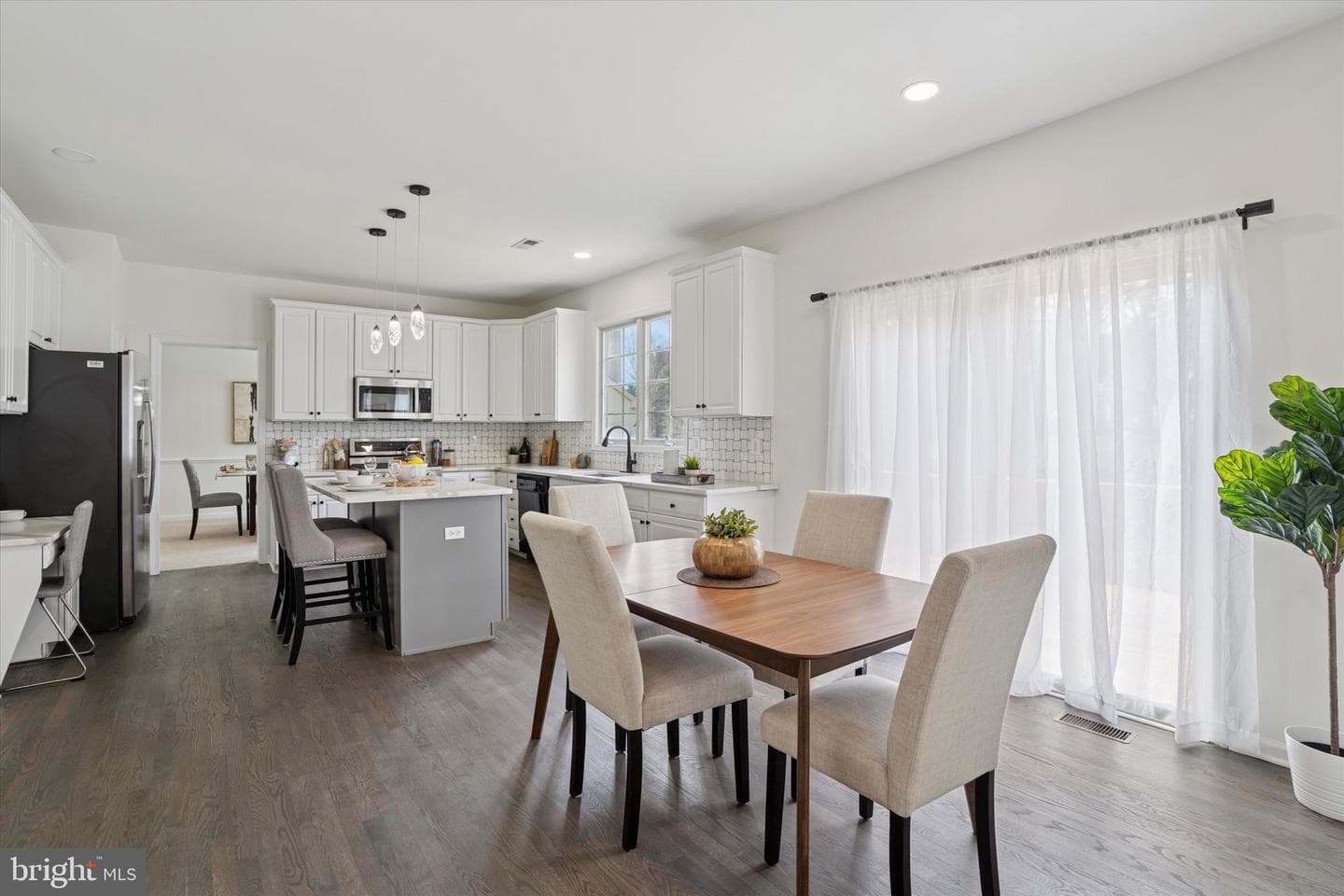 204 Pebble Beach Place photo 17