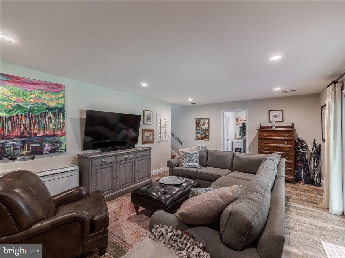 2737 Lantern Lane photo 28