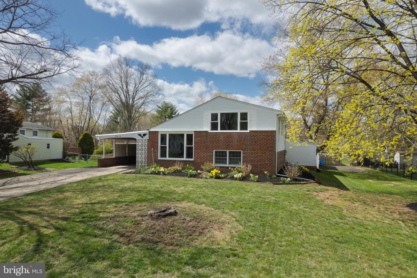 71 Elbow Lane photo 3