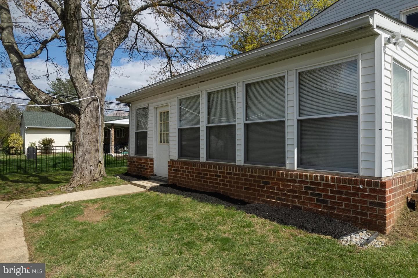 71 Elbow Lane photo 37