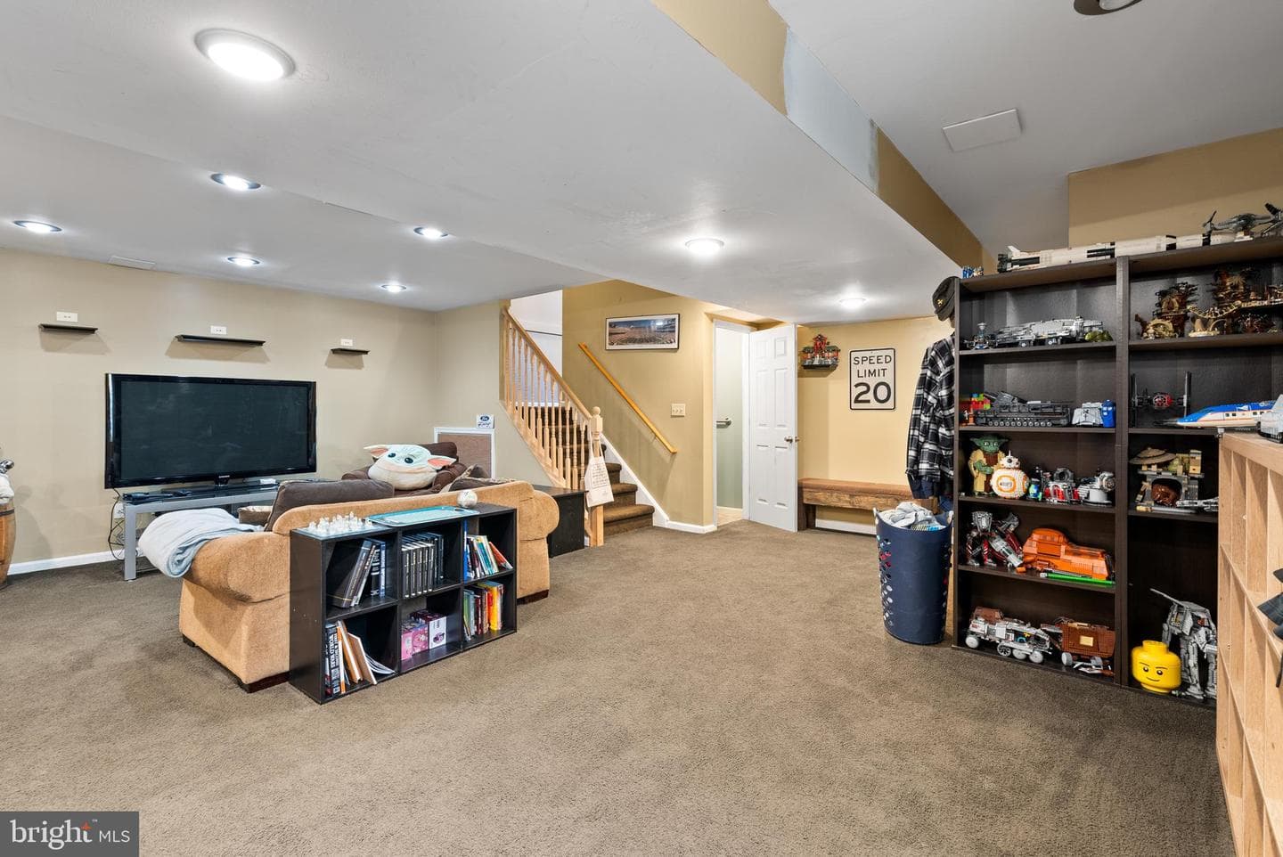 208 Clarkdale Lane photo 17