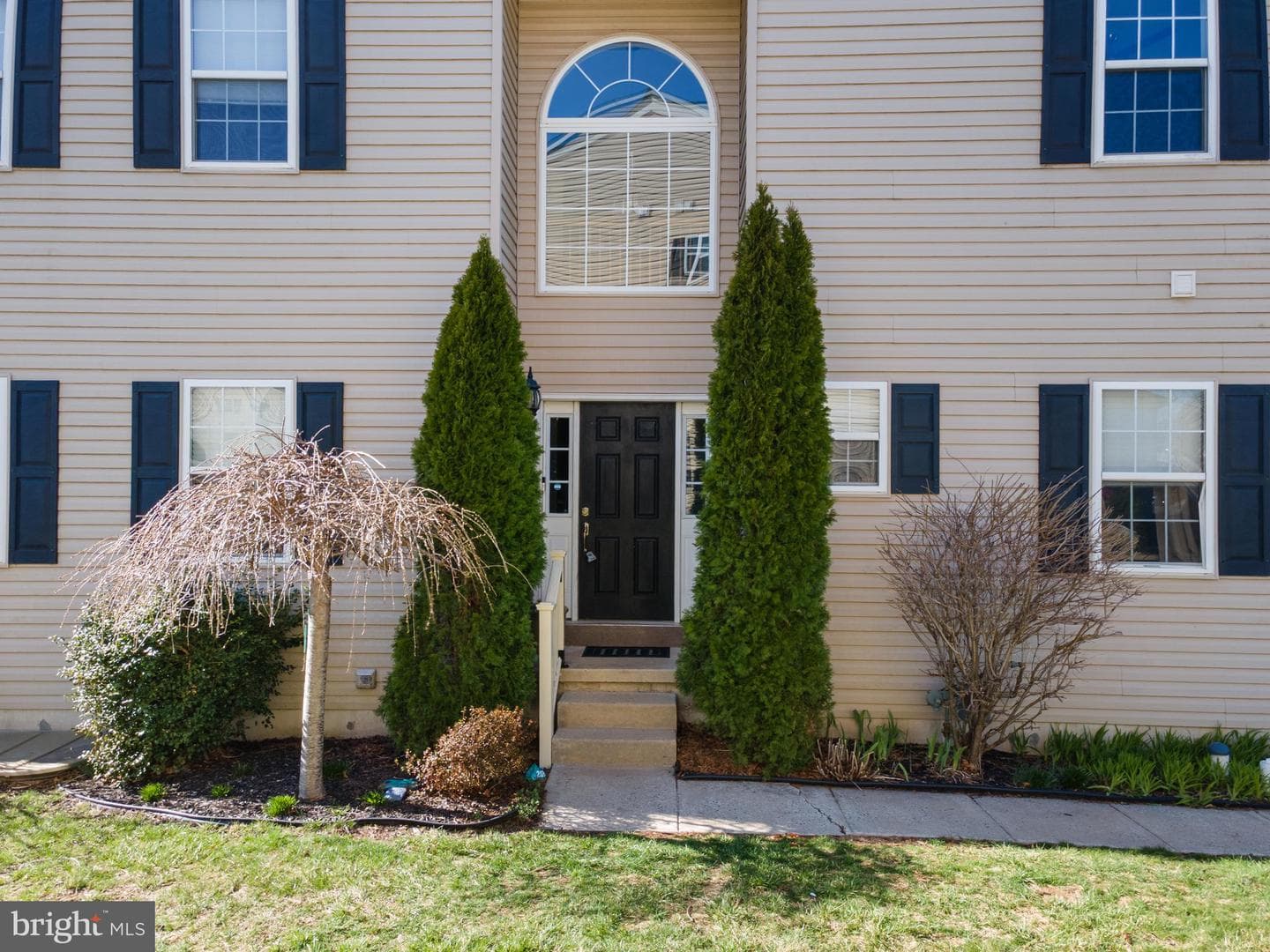208 Clarkdale Lane photo 3