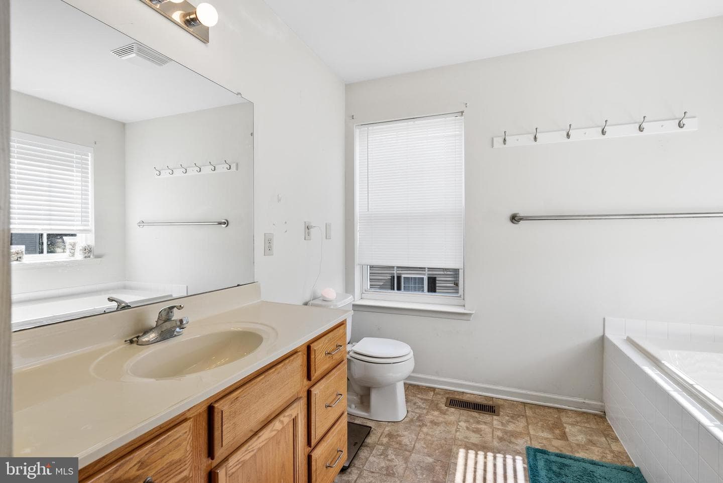 208 Clarkdale Lane photo 30