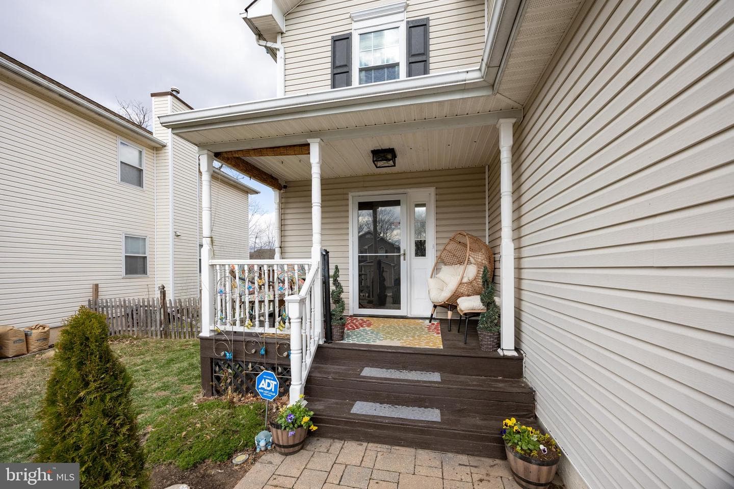 637 Upland Street photo 32