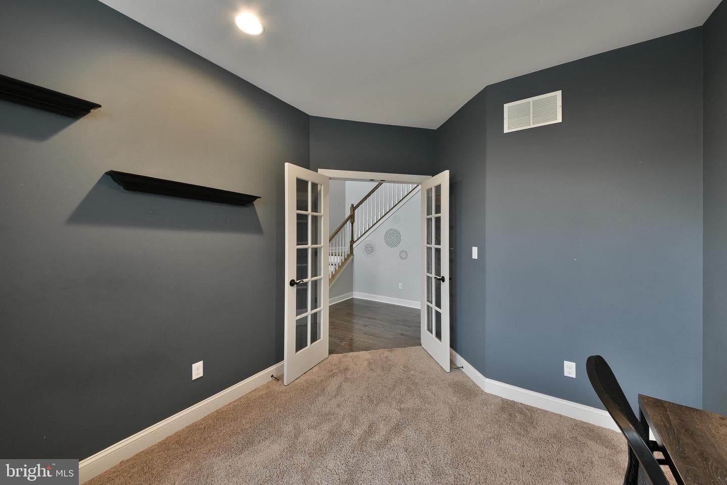2290 Sterling Drive photo 22