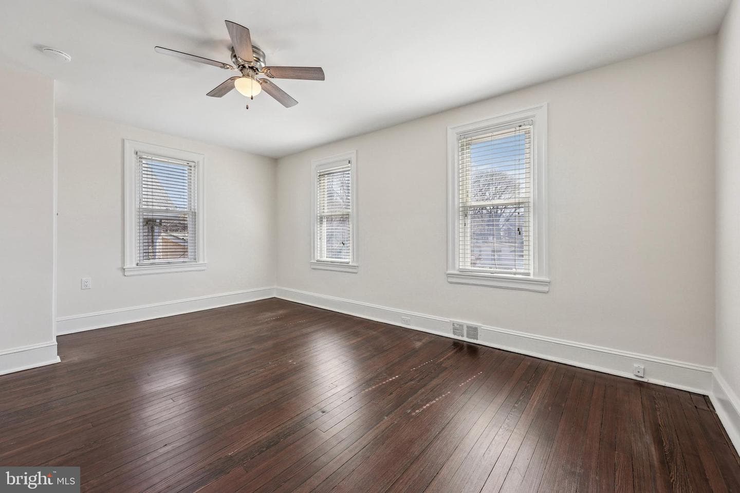 232 Linwood Avenue photo 17