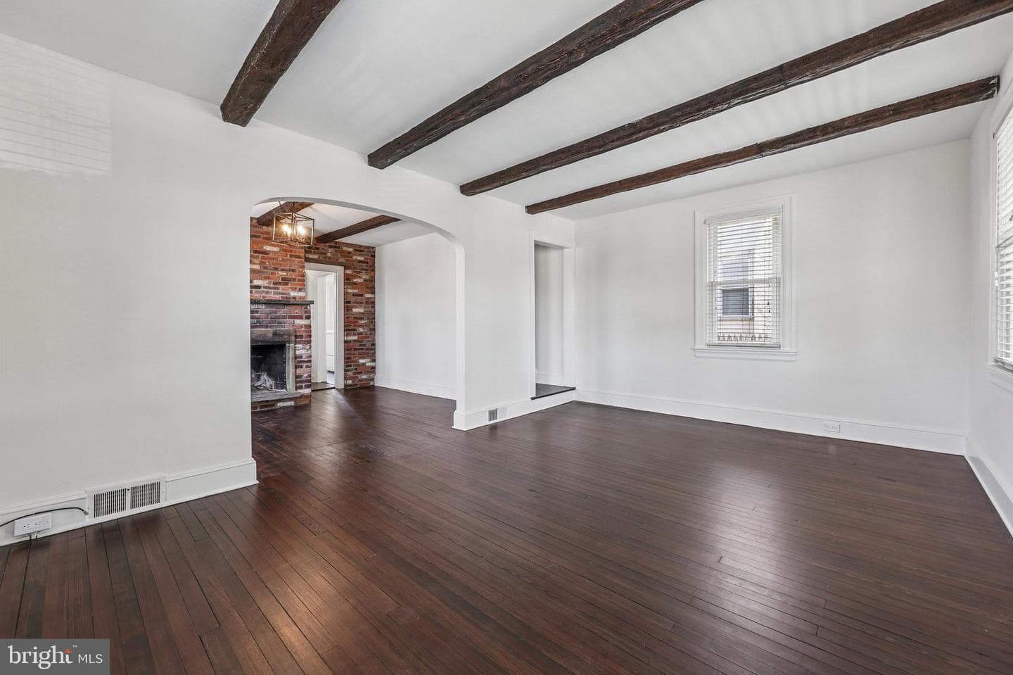232 Linwood Avenue photo 6