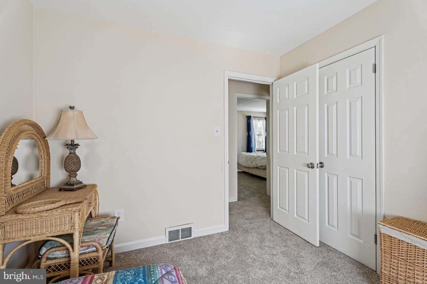 2340 Edgehill Road photo 22