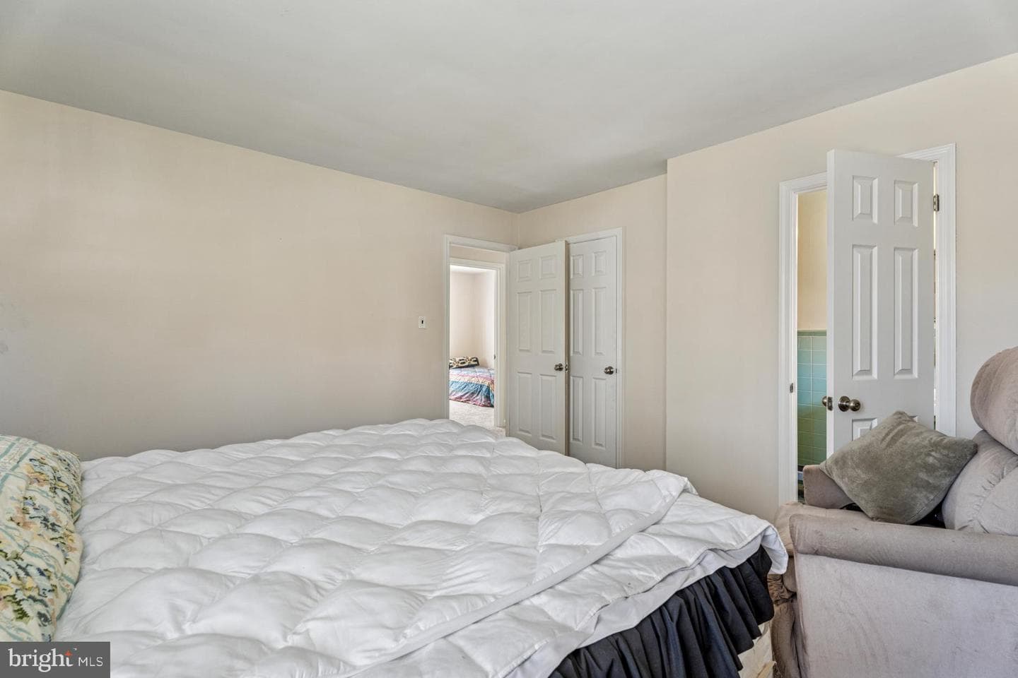 2340 Edgehill Road photo 28