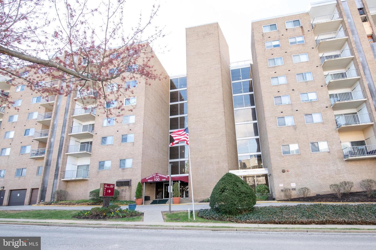 100 West Avenue #608-W photo 1