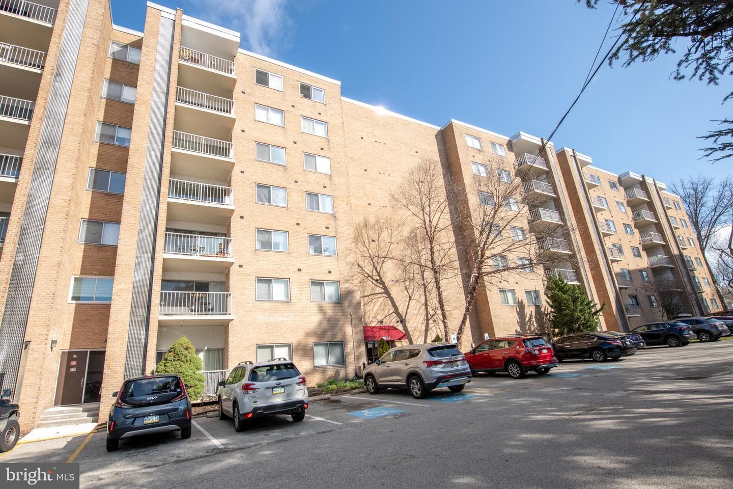 100 West Avenue #608-W photo 35
