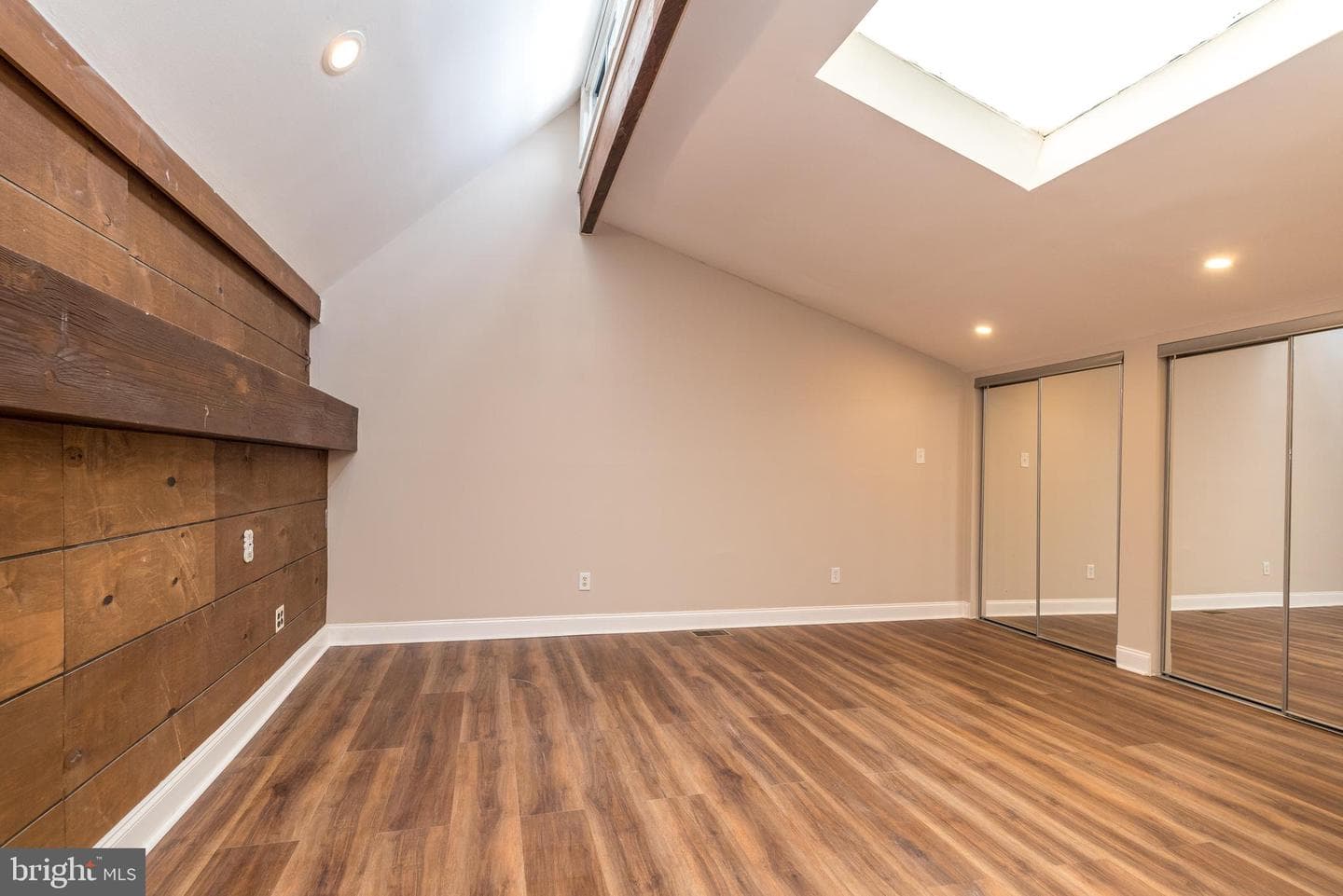 551 Woodland Avenue photo 25