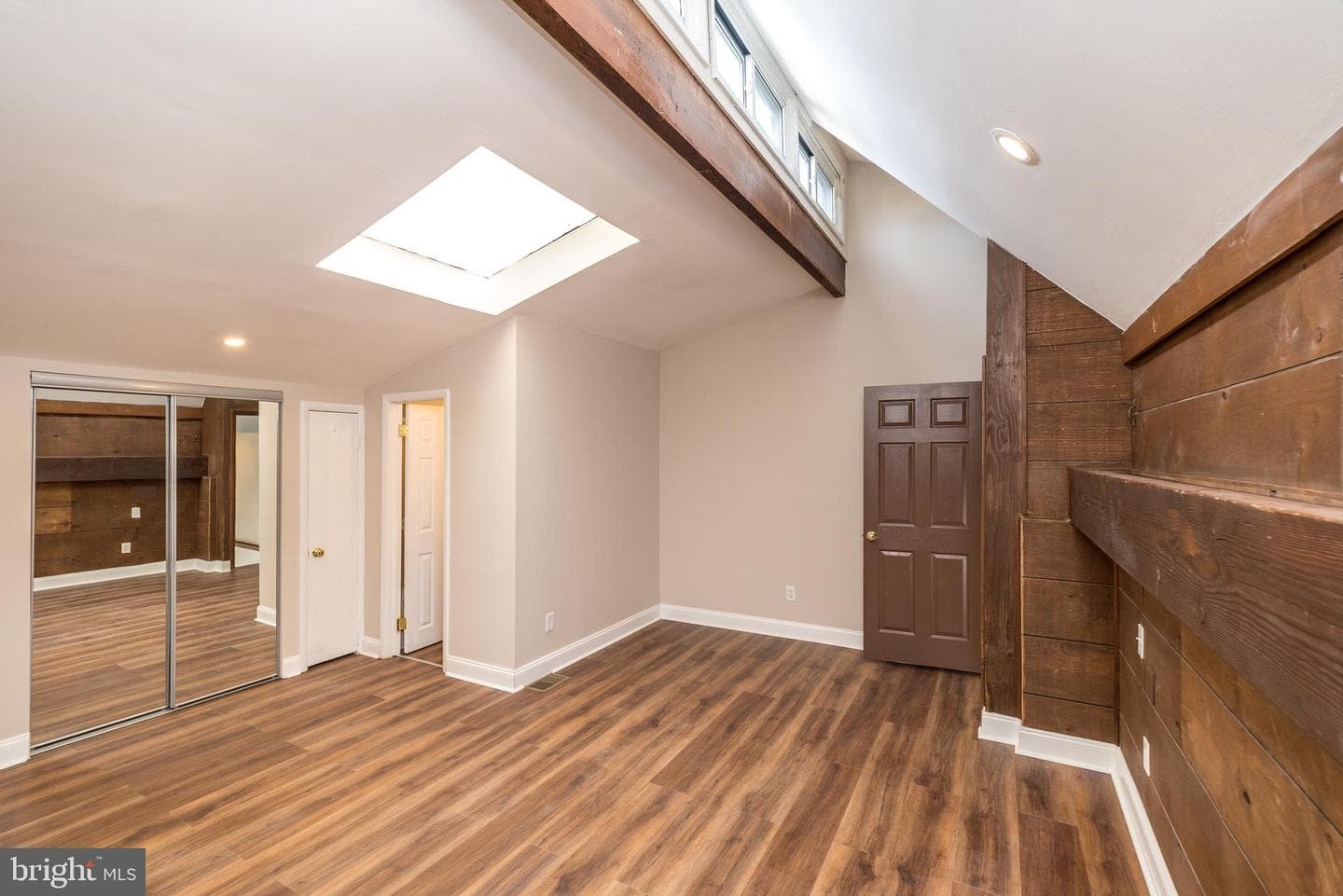 551 Woodland Avenue photo 27