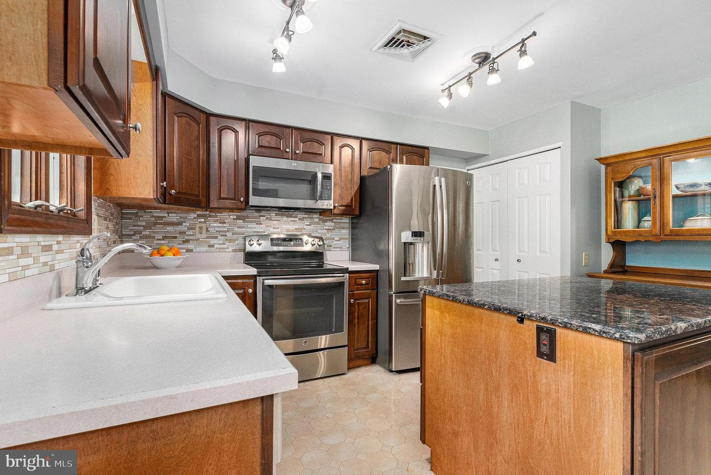 1210 Anders Road photo 18