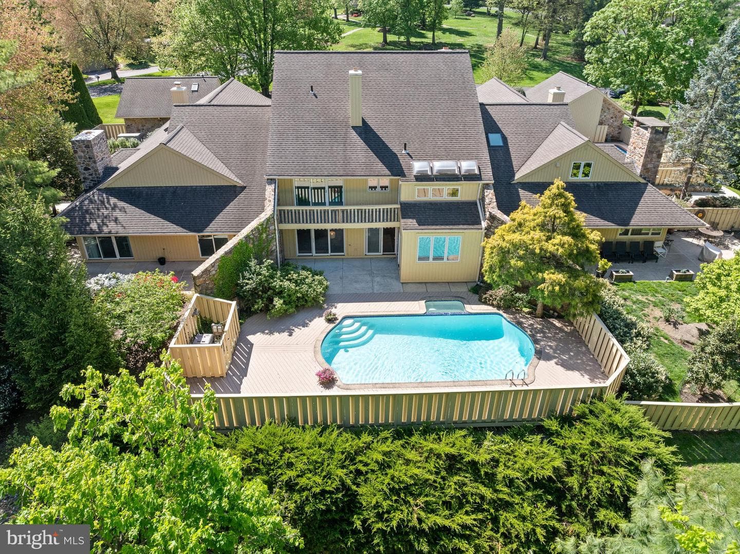 1128 Saint Andrews Road photo 3