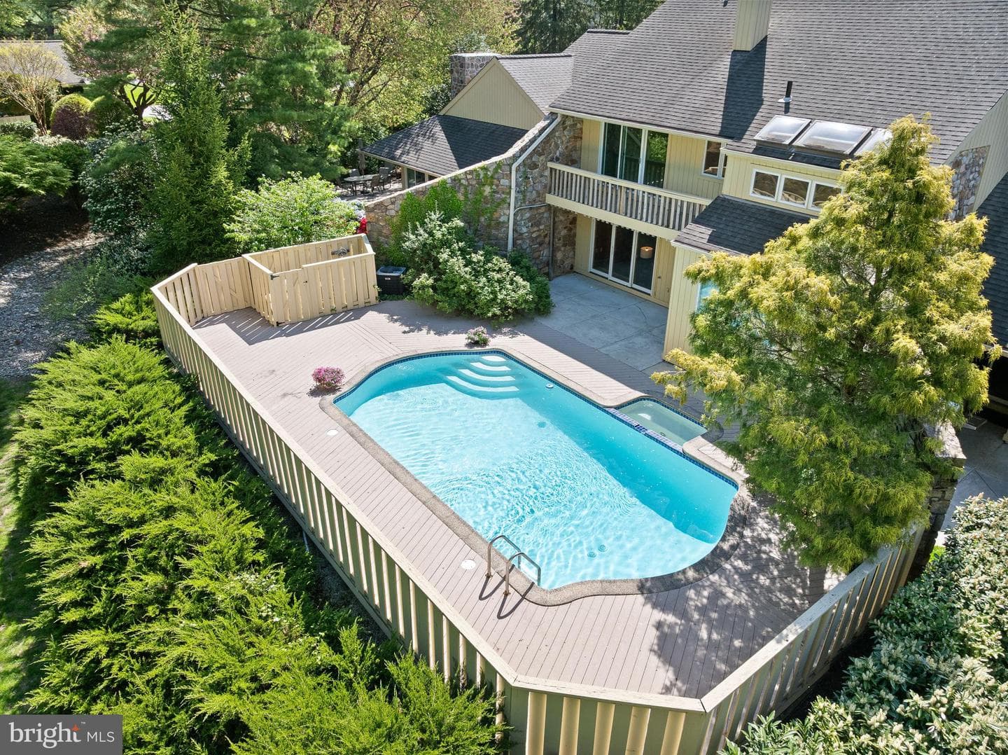 1128 Saint Andrews Road photo 32