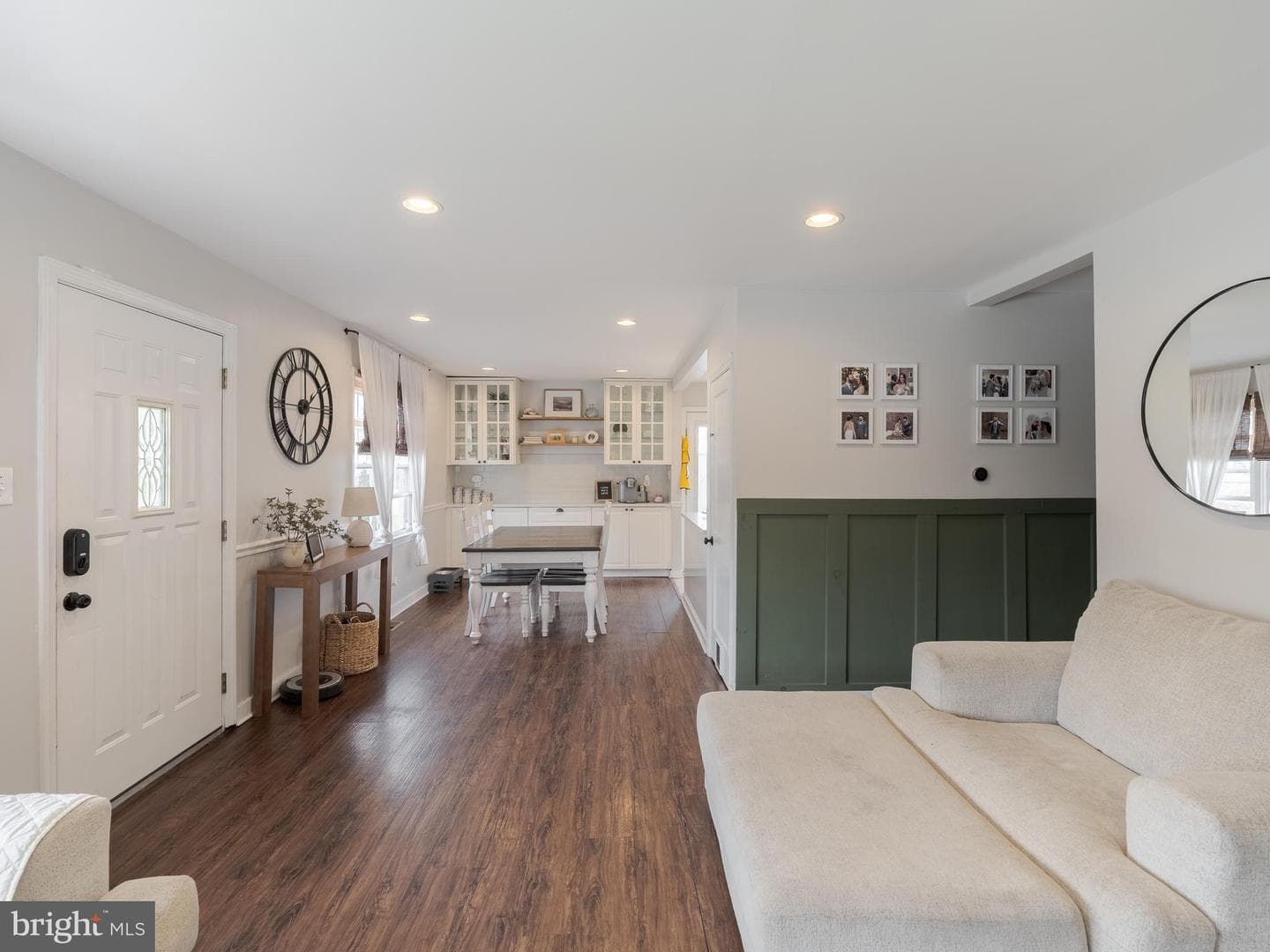 239 Hamel Avenue photo 11