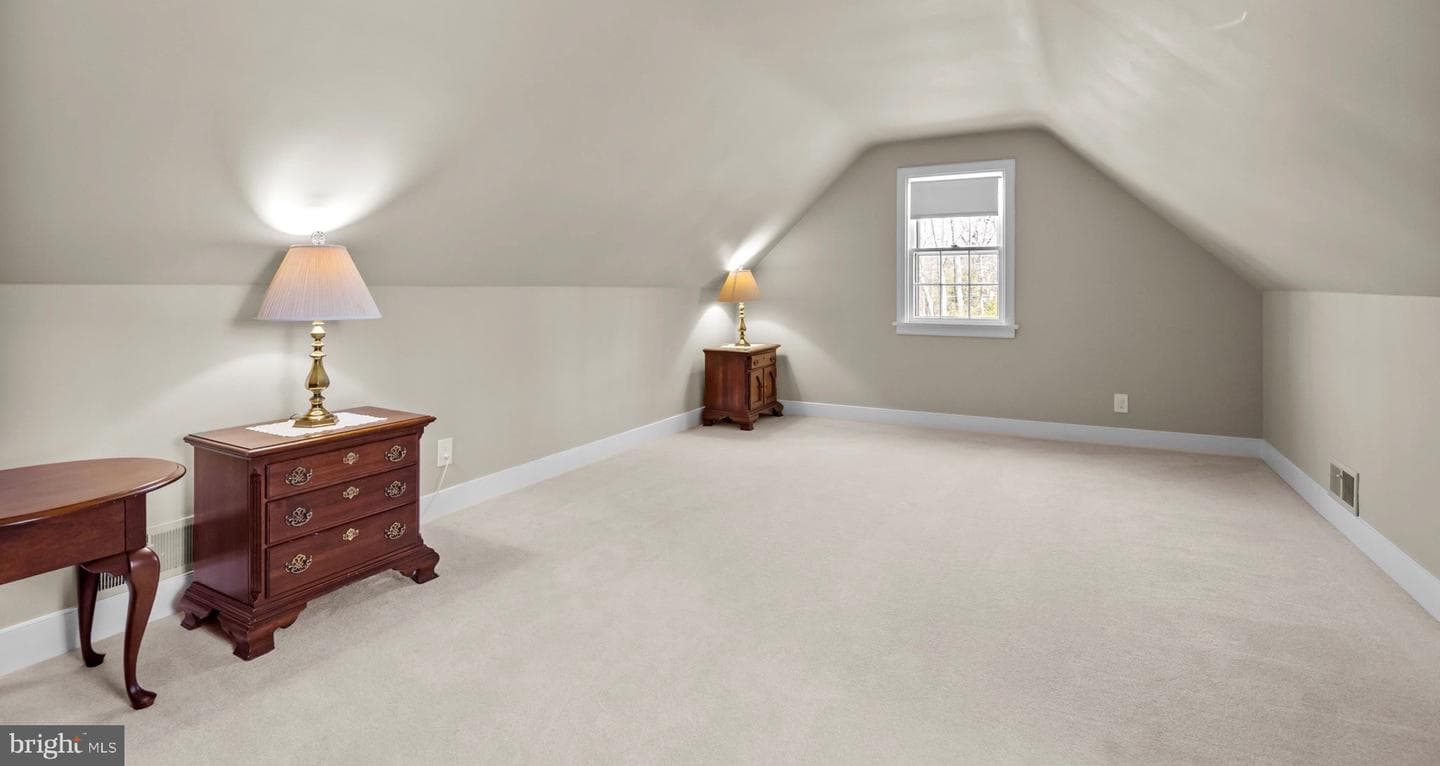 2230 Huntingdon Road photo 54
