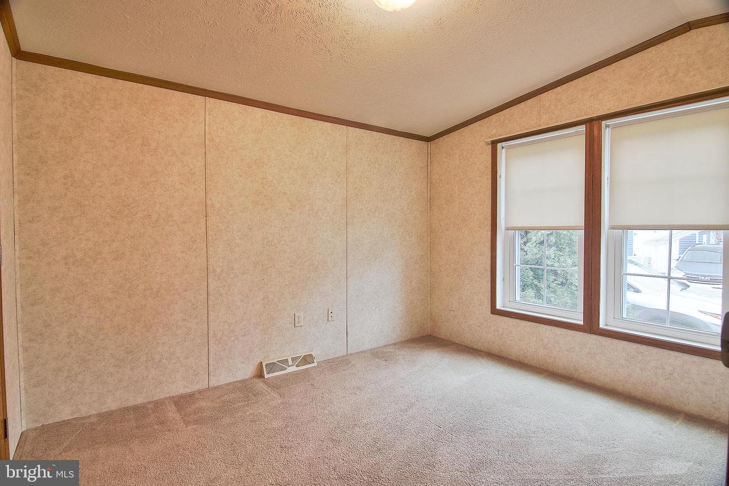 504 Maple Drive photo 13