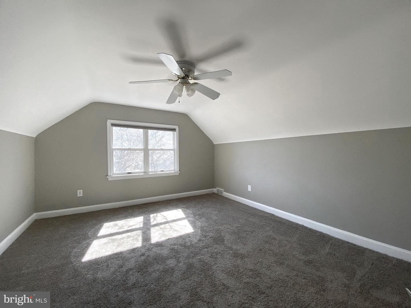 19 Woodhill Road photo 18