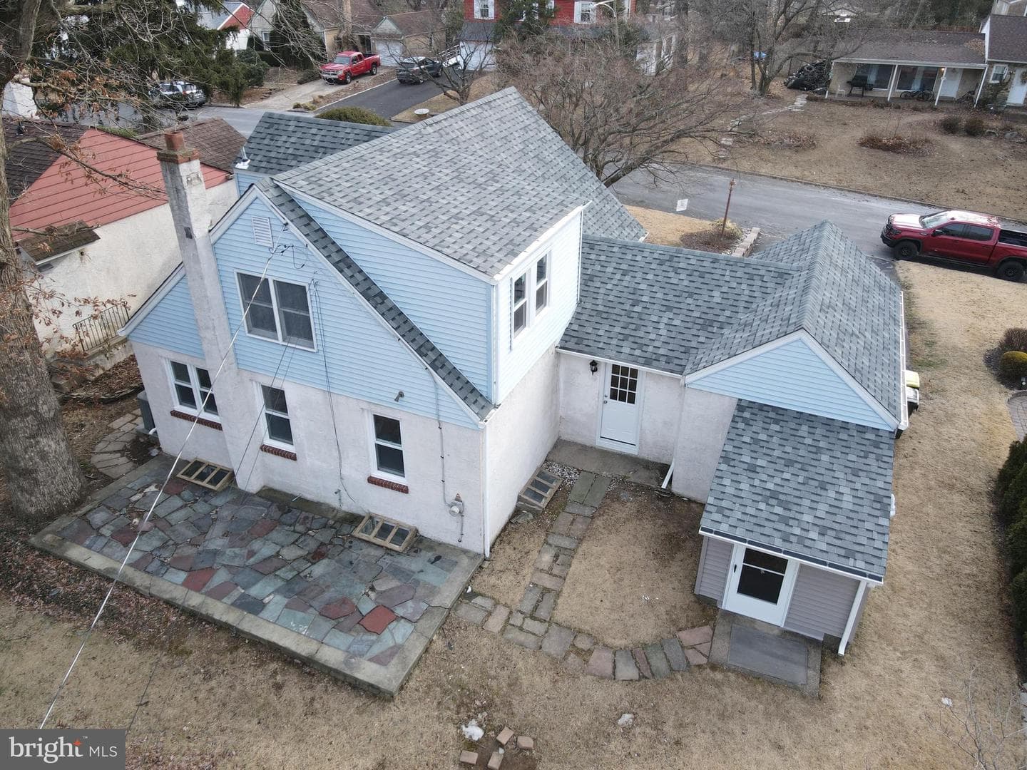 19 Woodhill Road photo 2