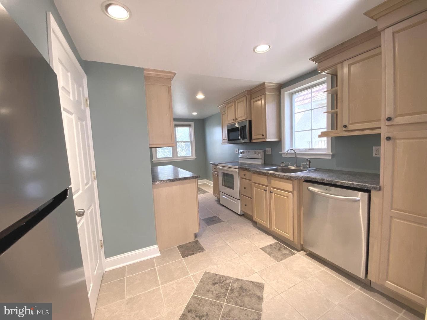 19 Woodhill Road photo 6