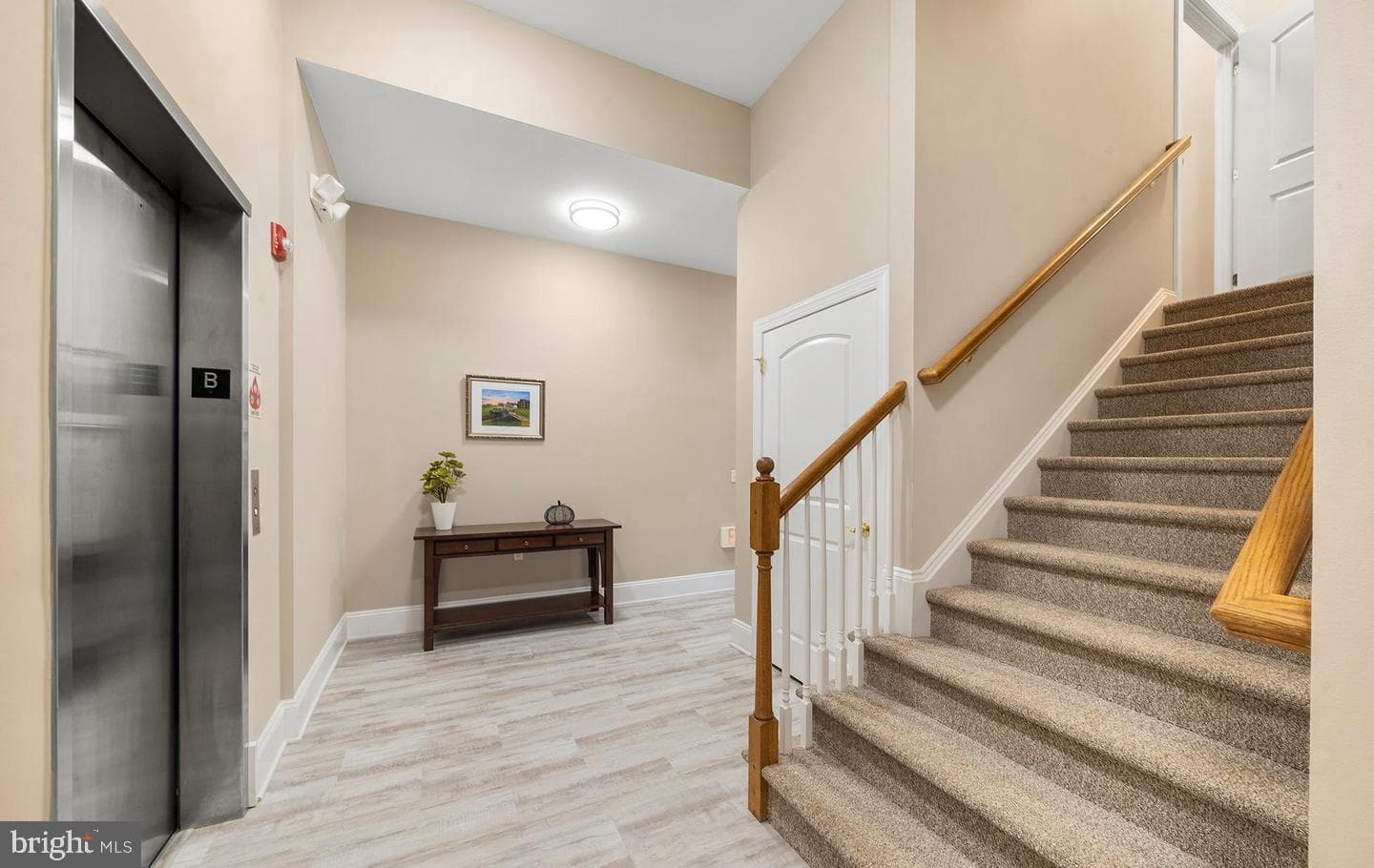 4830 Spencer photo 25