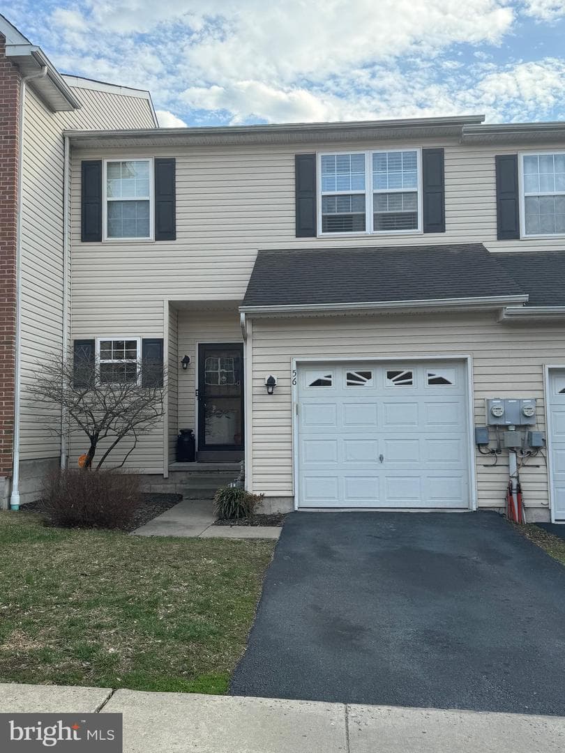 56 Stone Hill Drive photo 2
