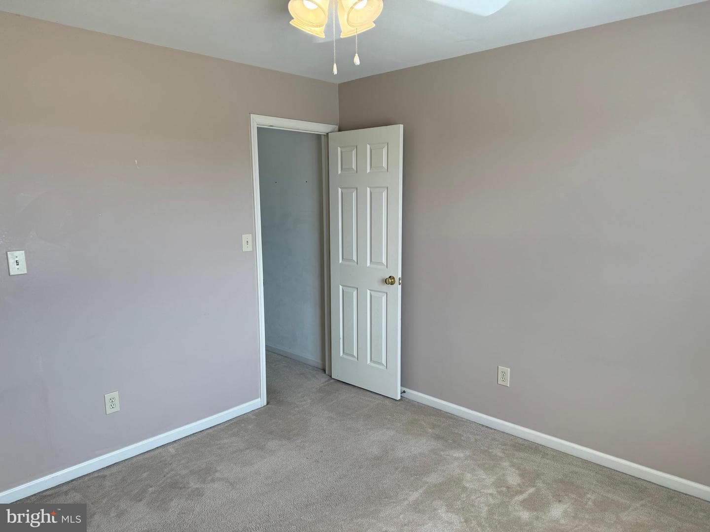 56 Stone Hill Drive photo 22