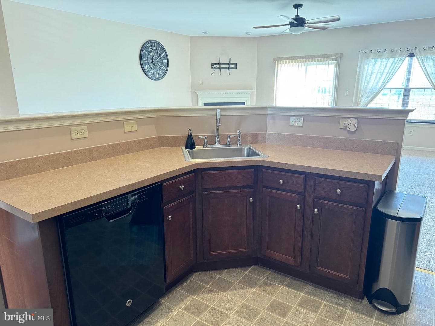 56 Stone Hill Drive photo 7