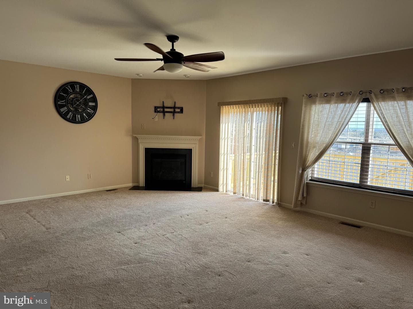 56 Stone Hill Drive photo 8